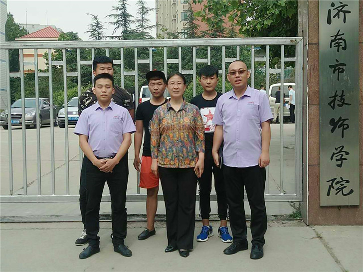 济南技师学院与安耐公司接洽学生实习合作单位,首批同学进入同步带轮车间实习